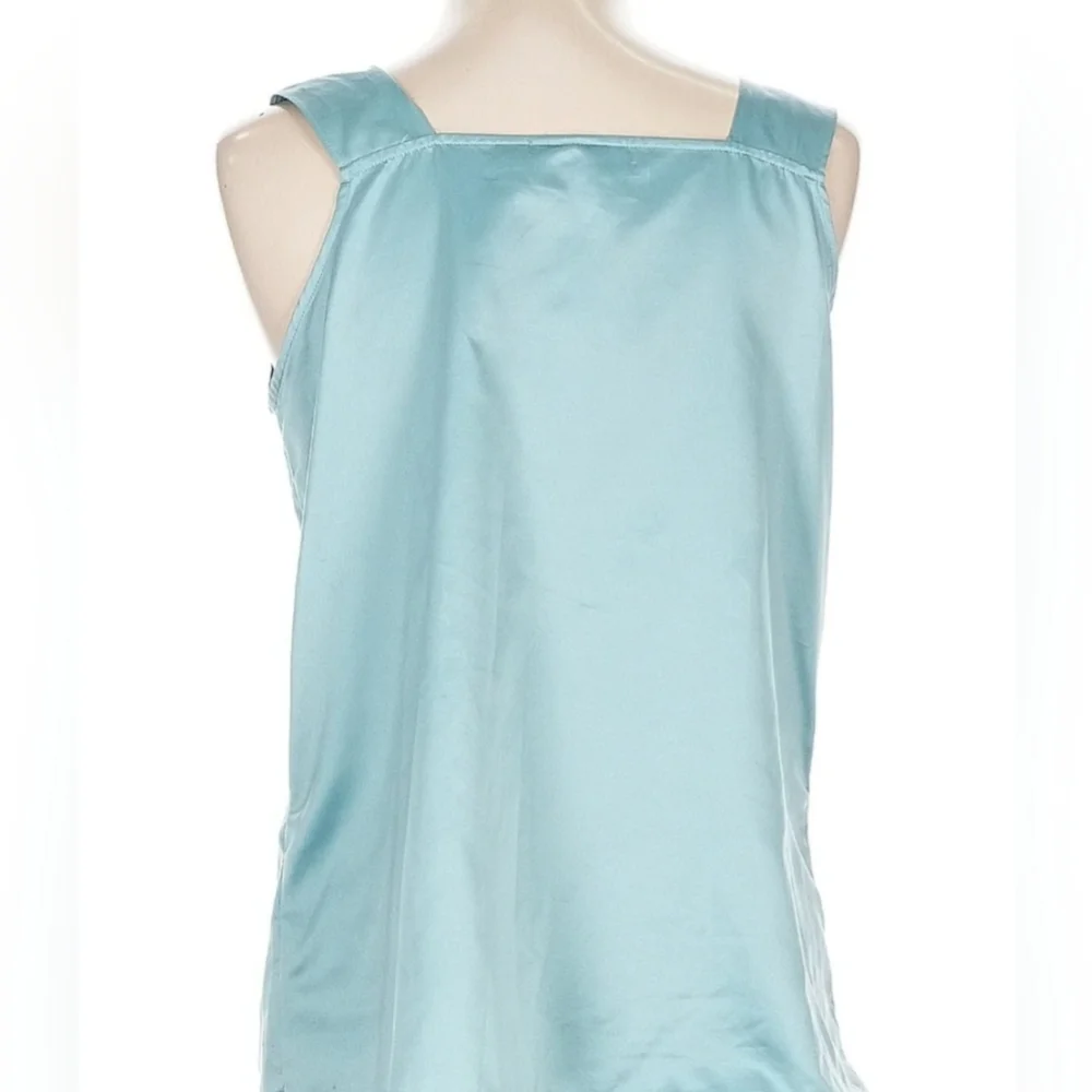 Simply Vera Vera Wang Dusty Blue Career Ruffle Satin Blouse Size L‎ NWOT